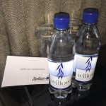 Review Radisson O2 Wharf Hotel Complimentary Water