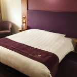 Review Premier Inn Bedroom (3)