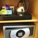 Review Sofitel Gatwick Connected North Terminal Coffee Safe