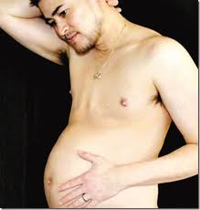 Enjoy Celebrity Radio’s Man Who Thinks He Is Pregnant….. Belfield just seems to attract them! Here’s Alex’s favourite call EVER – yes EVER! Dear listener, […]