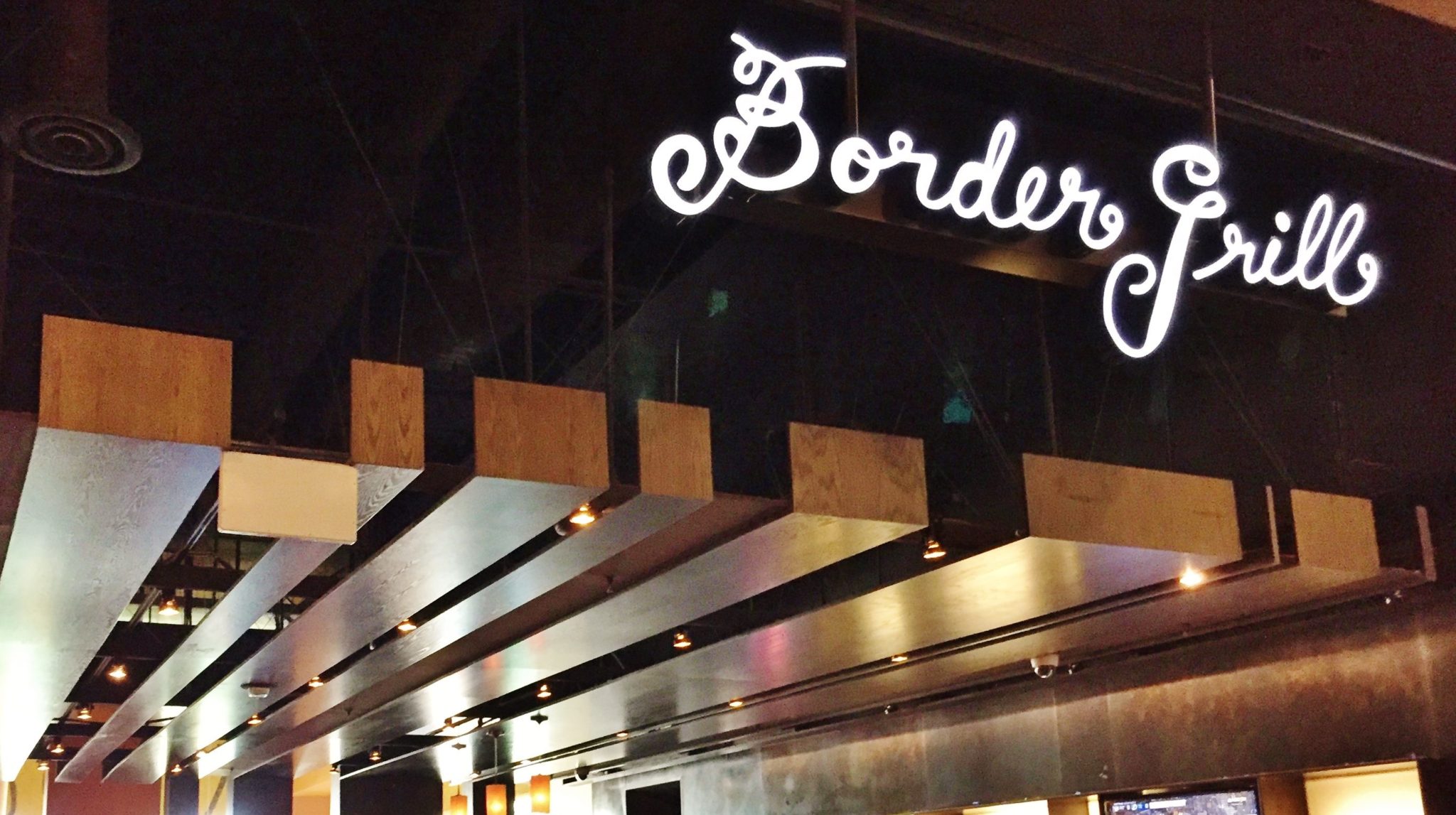 Enjoy Celebrity Radio’s Review Border Grill Mandalay Bay Las Vegas…. The Border Grill at Mandalay Bay Las Vegas has a unique energy, rare authenticity as […]