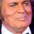 Enjoy Celebrity Radio’s Engelbert Humperdinck Interview… Engelbert Humperdinck is the world renowned English pop singer most famous for”Release Me” and “The Last Waltz” both topped […]